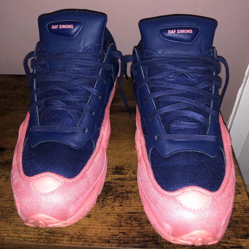 RAF Simmons ozweego